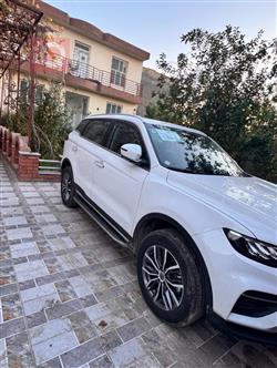 جیلی ئەزکارا